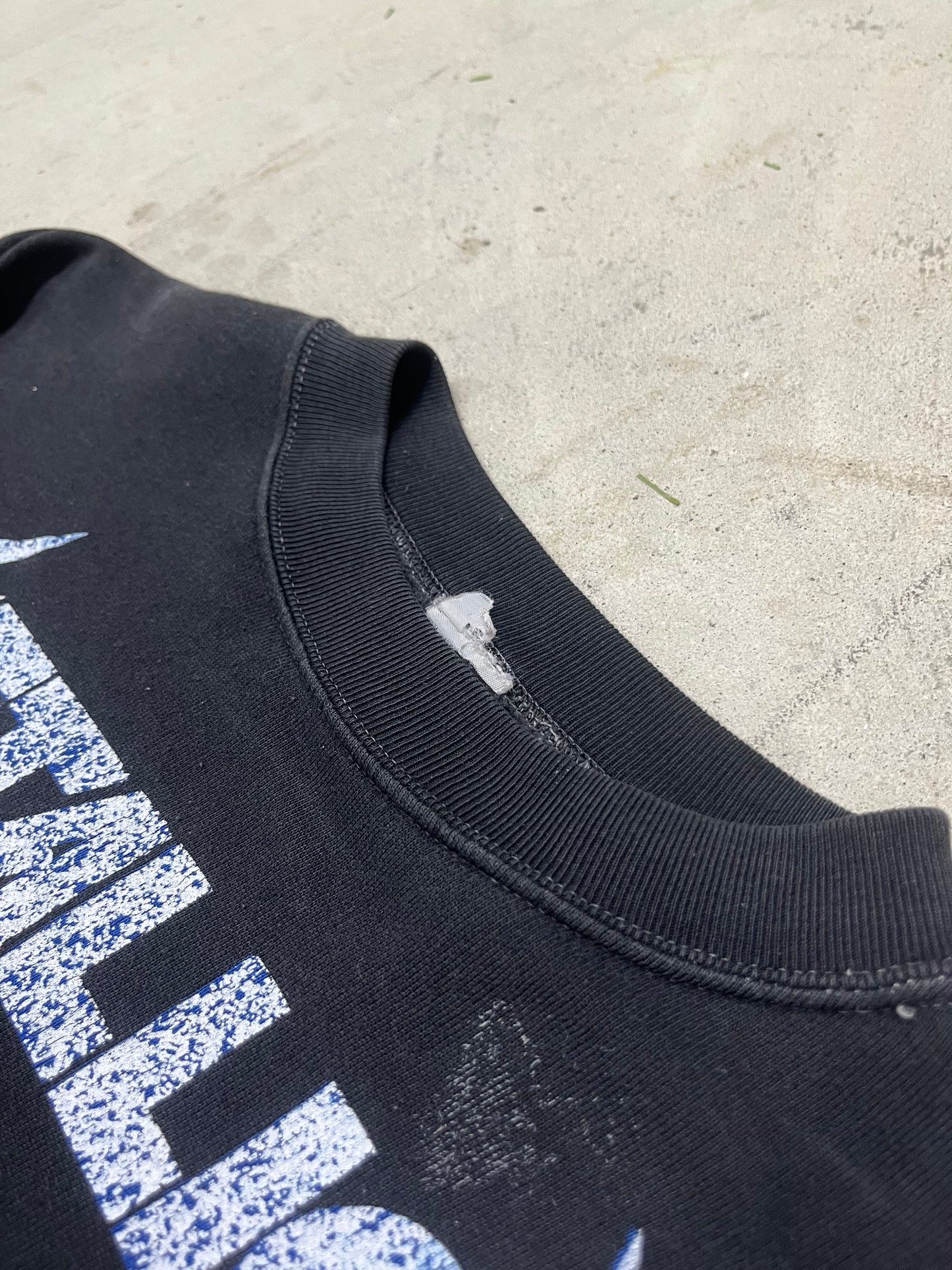 Vintage 90s Metallica Sweater